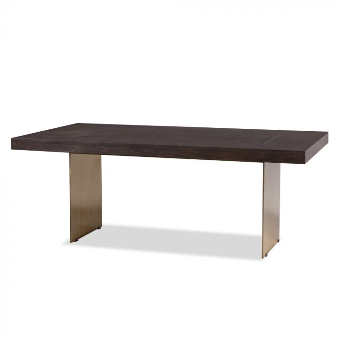 Unma dining table.